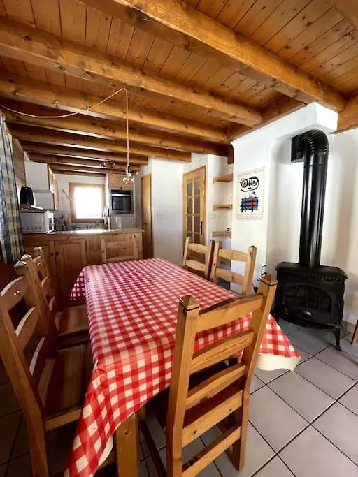 Apartment Chalet Le Genepi 4-6 Pers La Plagne